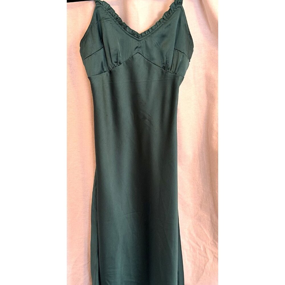 Japna Green Slip Dress w/adjustable spaghetti strap, ruffled bodice,slit, Size S